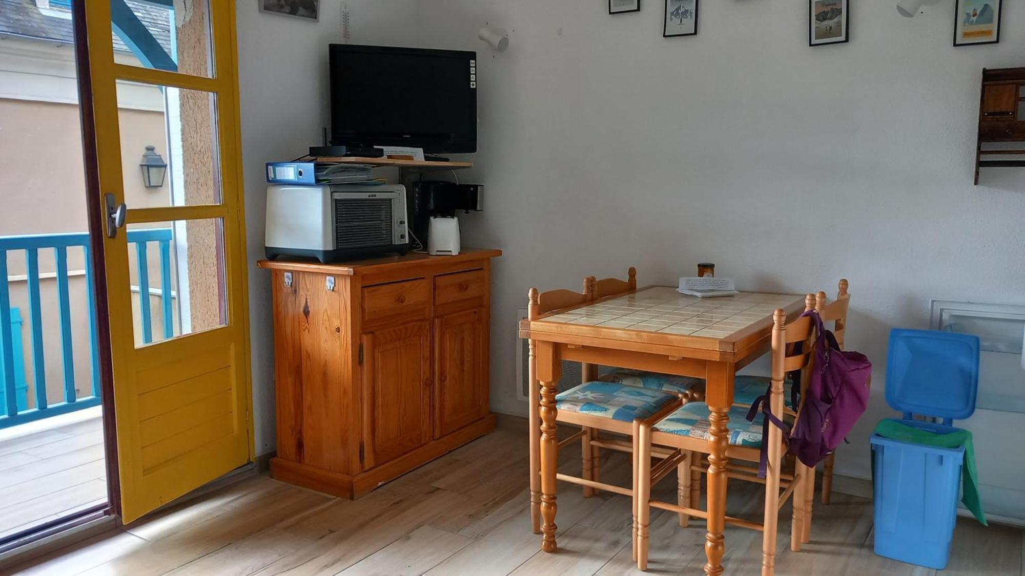 Joli Studio Avec Balcon Donnant Sur La Montagne Sainte-Marie-de-Campan Εξωτερικό φωτογραφία